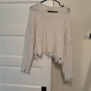 Frayed Hem Cream Sweater